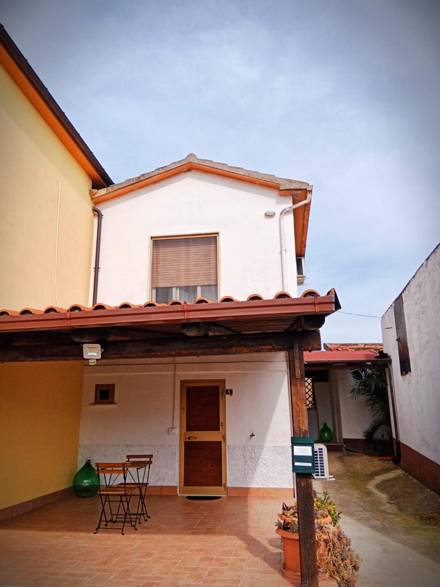 Casa Dona' Penne Pension Buitenkant foto